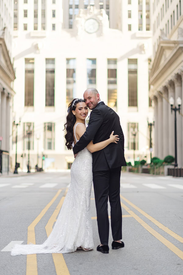 White Flowers And Romantic Chicago Wedding
