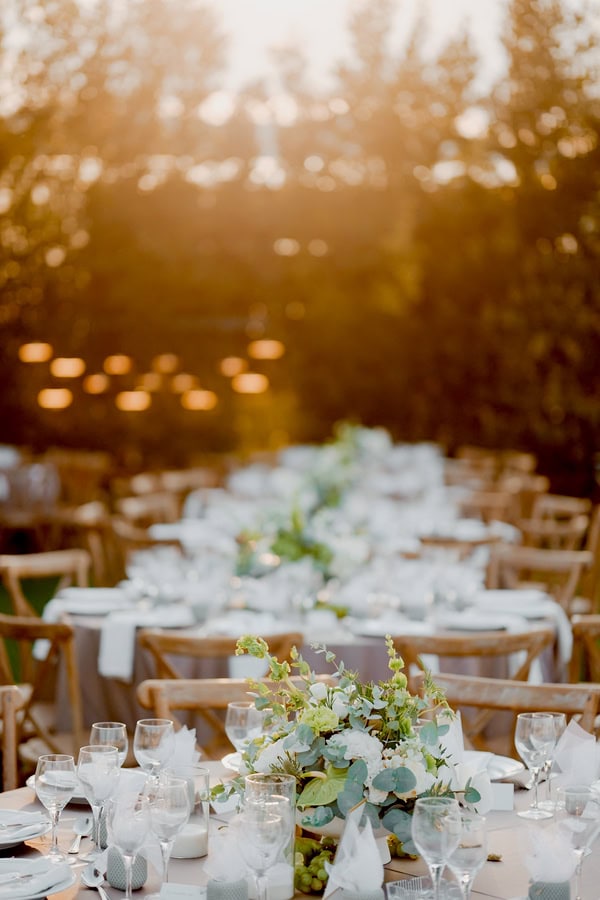 White Wedding Decoration Floral Centerpieces Inspiration