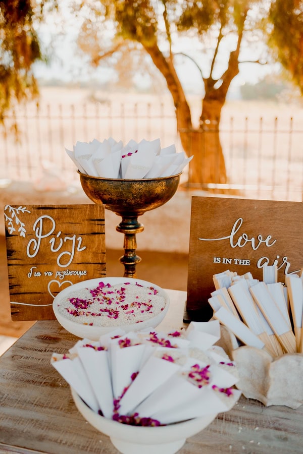 White Wedding Decoration Floral Centerpieces Inspiration