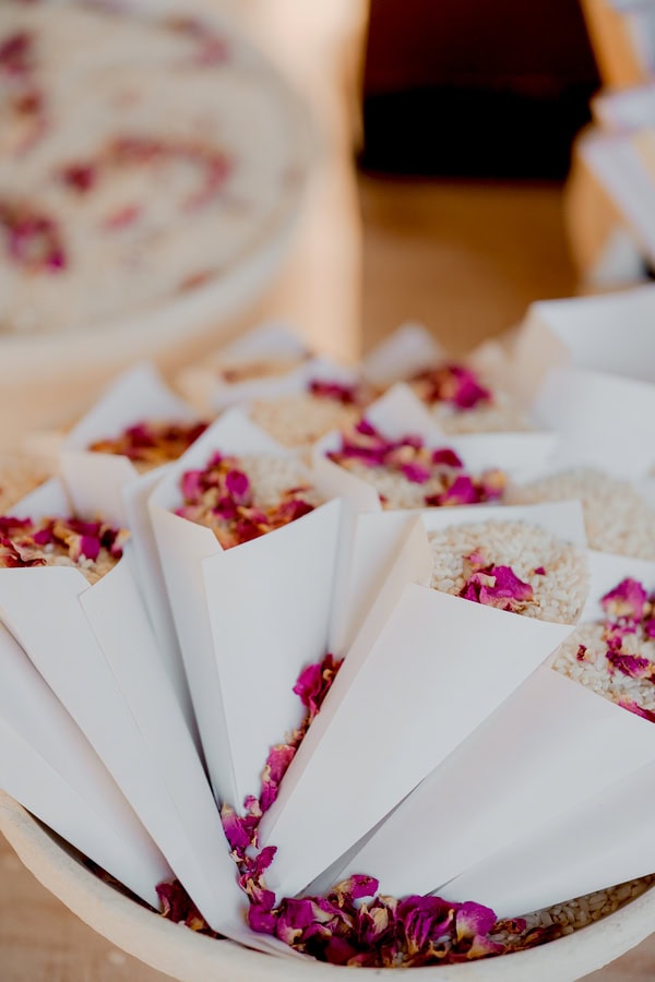 White Wedding Decoration Floral Centerpieces Inspiration