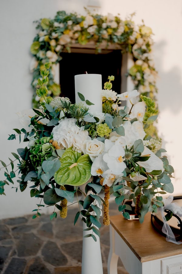 White Wedding Decoration Floral Centerpieces Inspiration