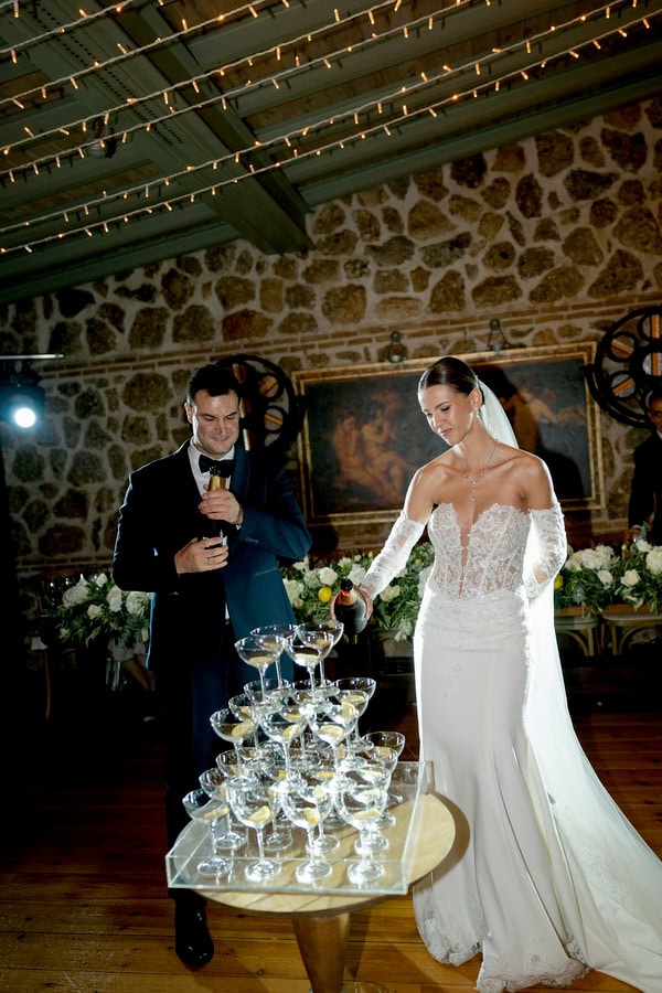 Beautiful Wedding In White And Green Tones