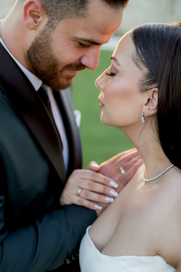 Beautiful Wedding White Lilies Lovely Details