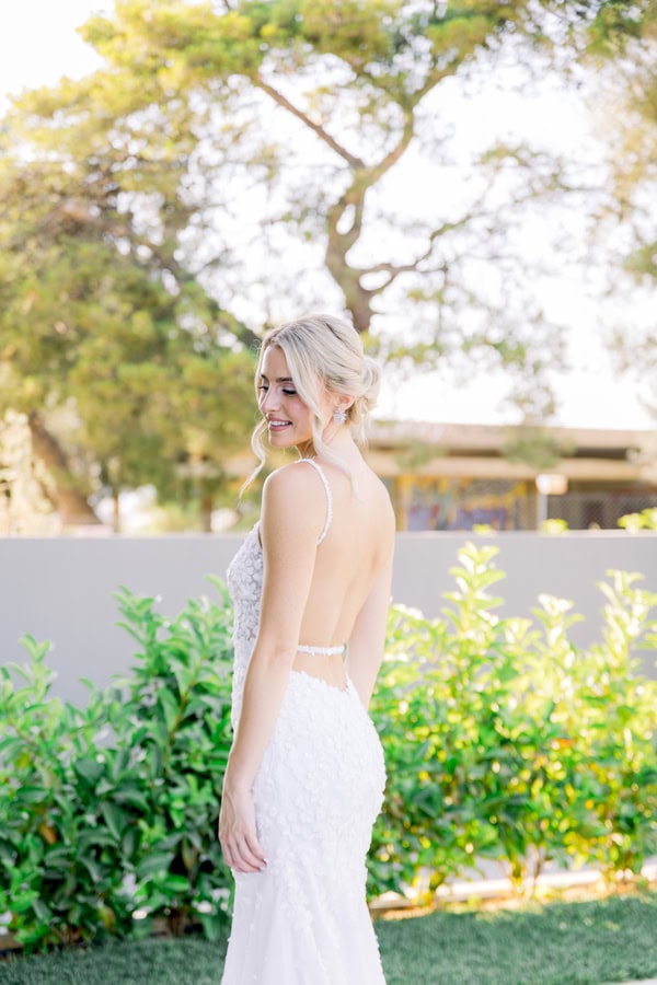 Boho Chic Summer Wedding In Athens With Romantic Tones