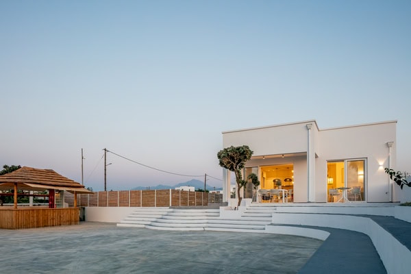 Celebrate An Unforgettable Seaside Wedding At Thalasses Villas
