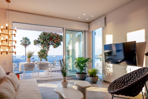 Celebrate An Unforgettable Seaside Wedding At Thalasses Villas
