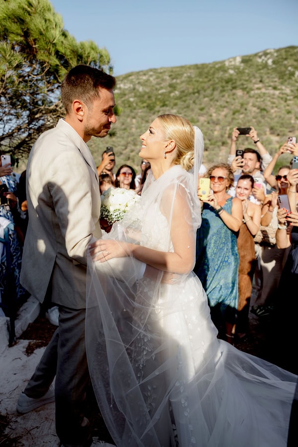 Chic Summer Wedding In Mytilene With All White Decoration