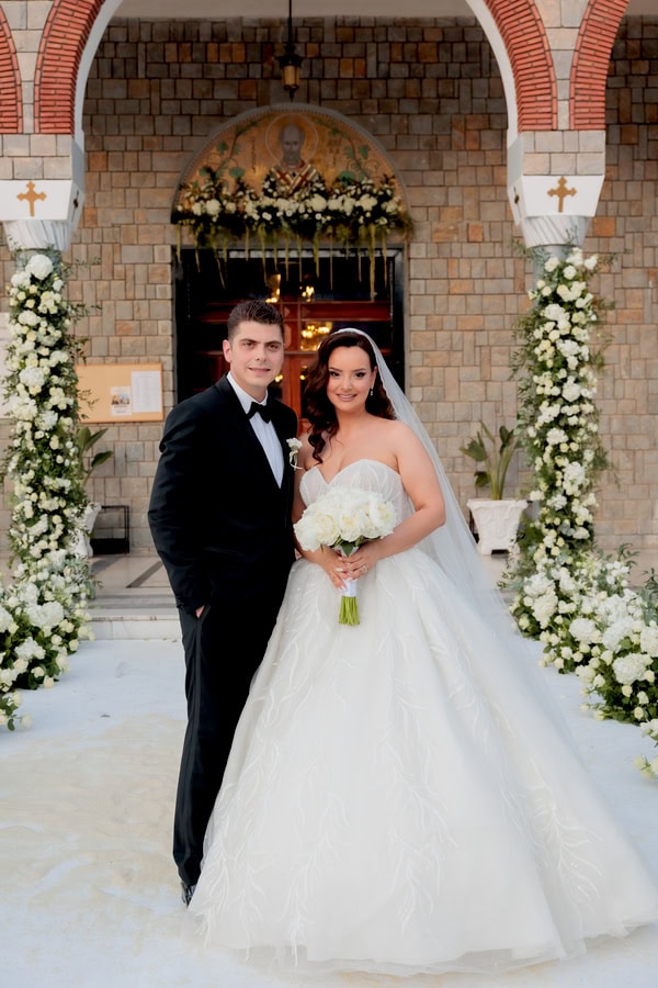 Chic Summer Wedding Sparti All White Floral Designs
