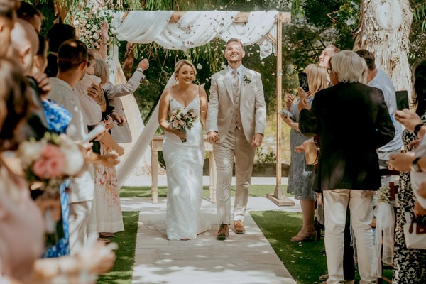 Destination Wedding At Vasilias Nikoklis Inn With Roses And Lisianthus