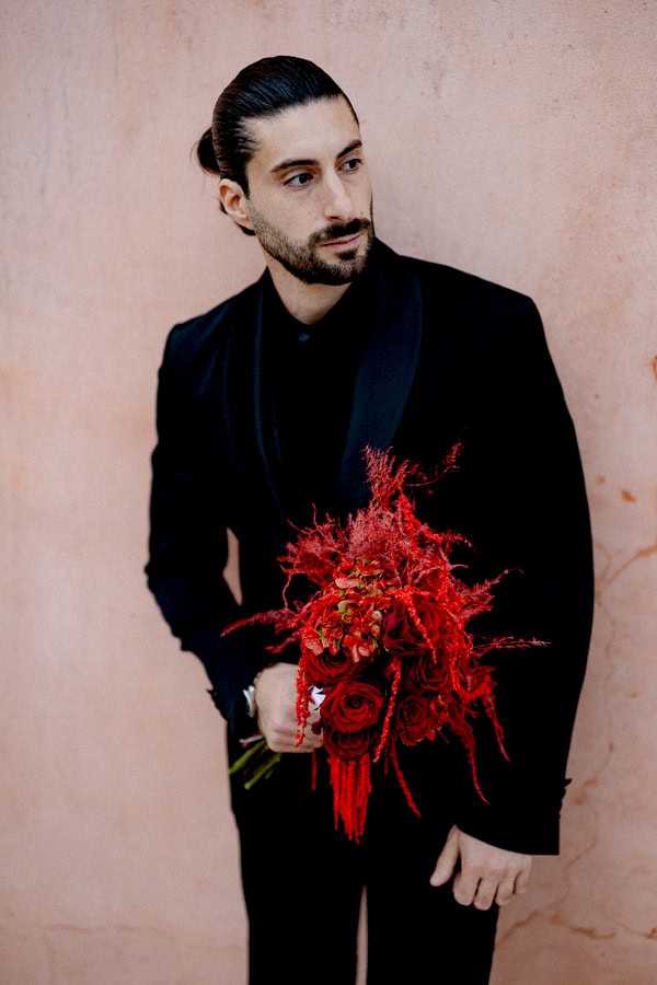 Edgy Modern Styled Shoot Crete Dramatic Red Flowers