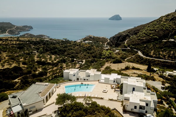 Lovely Wedding Kythira Romantic White Decoration