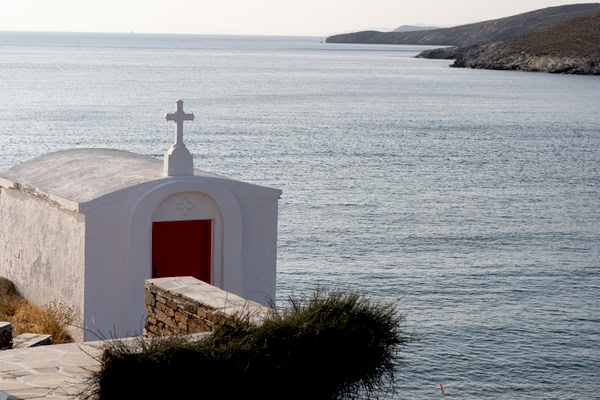 Romantic Wedding Kythnos White Blue Colors