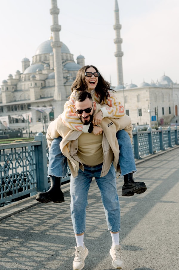 Special Couple Photoshoot In The Heart Of Istanbul