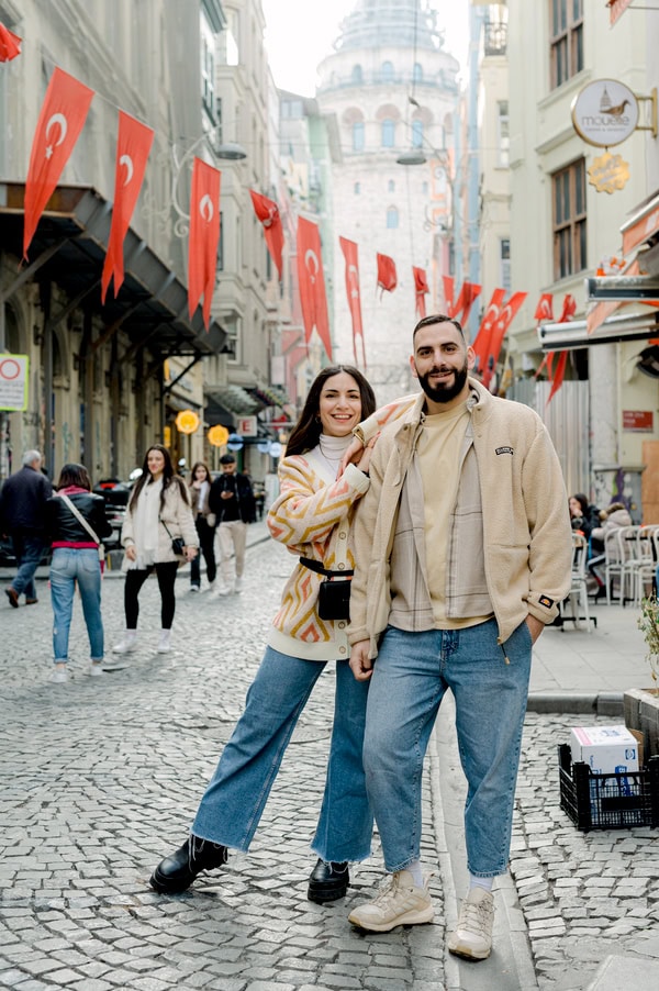 Special Couple Photoshoot In The Heart Of Istanbul