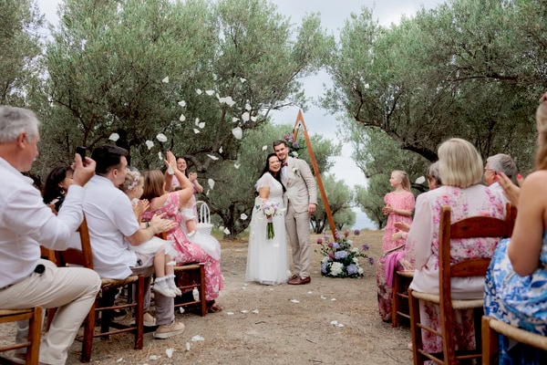 Spring Wedding Crete Romantic Rustic Details