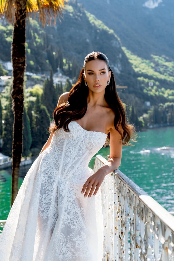 Stylish Bridal Collection From Complice Stalo Theodorou That Will Impress You