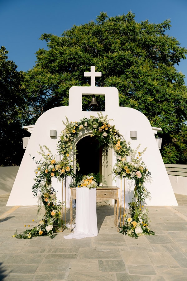 Beautiful Summer Wedding Athens Yellow Flowers Floral Arrangements