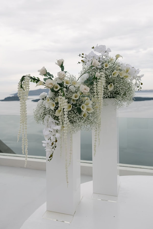 Intimate Spring Wedding Santorini Caldera