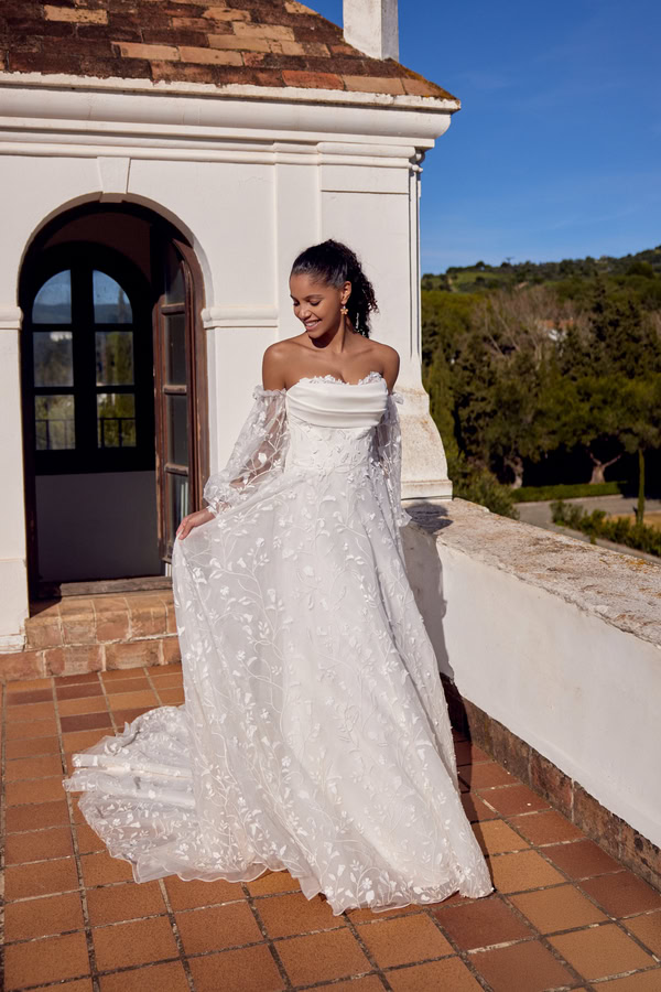 Lilian West Spring Summer  Bohemian Bride Justin Alexander
