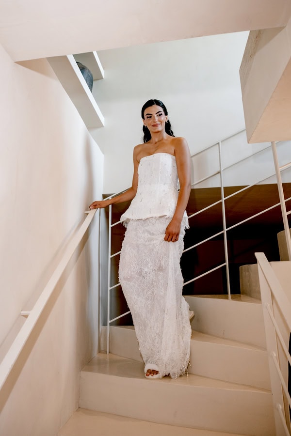 Modern Chic Wedding Bold Floral Design