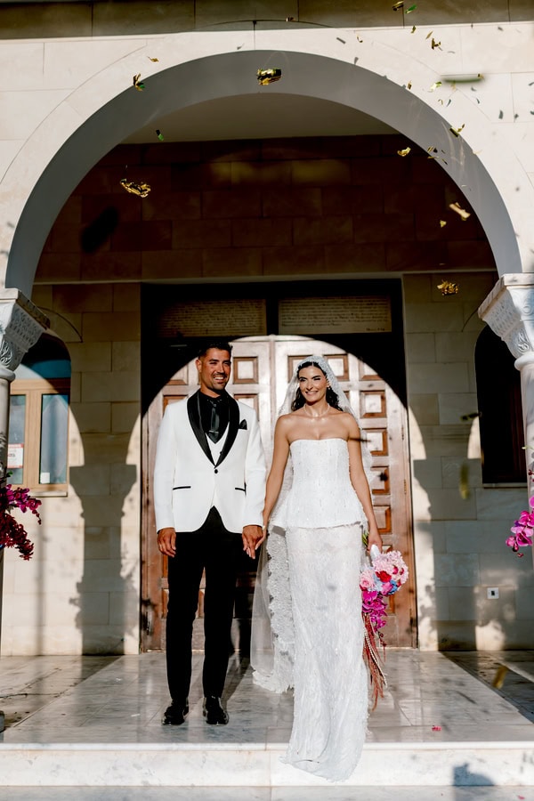 Modern Chic Wedding Bold Floral Design