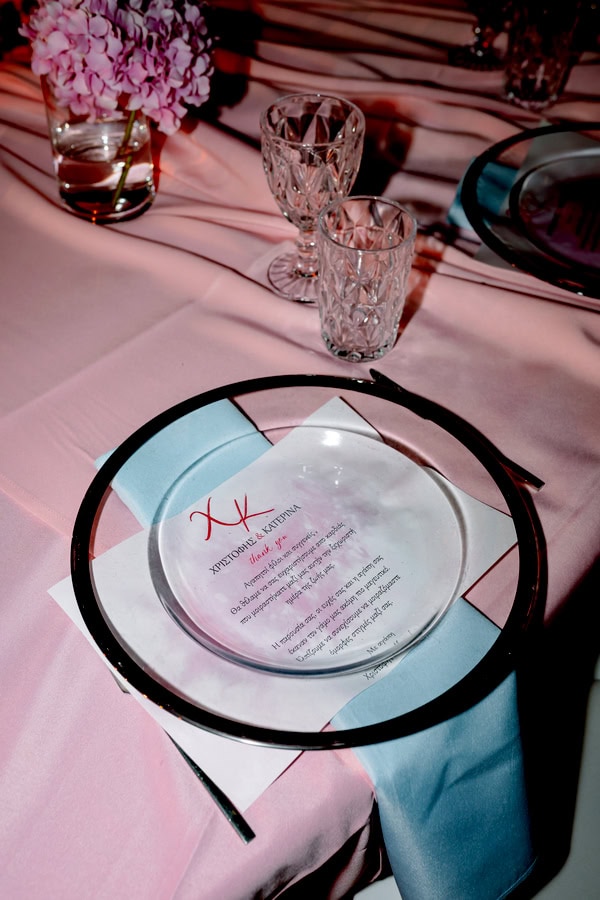 Modern Chic Wedding Bold Floral Design