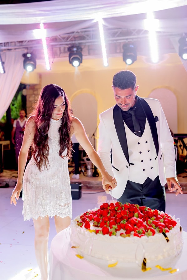 Modern Chic Wedding Bold Floral Design