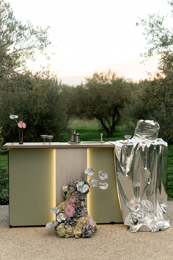 Modern Wedding Inspiration Silo And Sage Statement Florals Airy Draping
