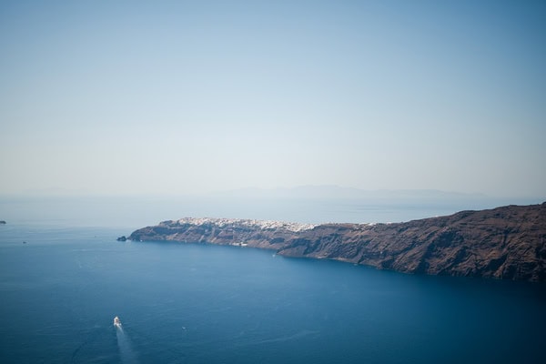 Romantic Summer Elopement Santorini Caldera Views