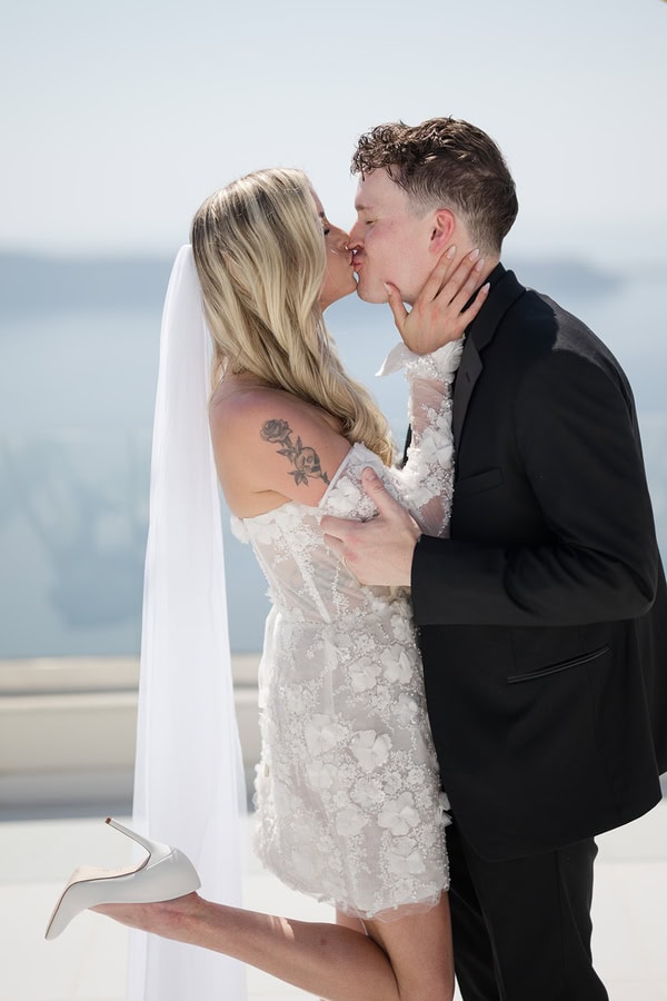 Romantic Summer Elopement Santorini Caldera Views
