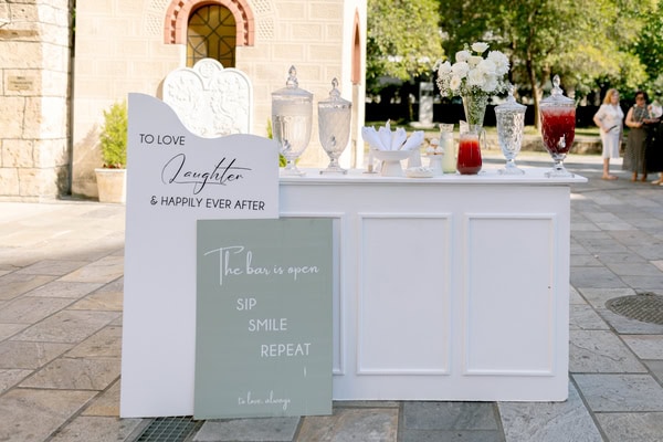 Romantic Summer Wedding White Flowers Veria