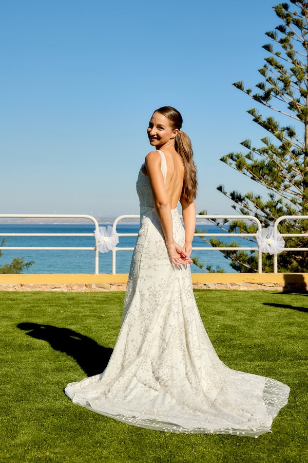 Romantic Wedding In Chios With White Flowers
