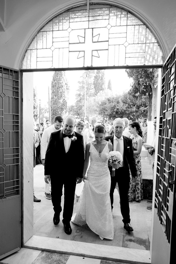 Romantic Wedding In Chios With White Flowers