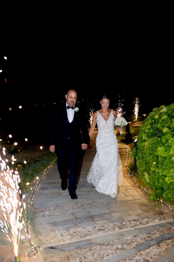 Romantic Wedding In Chios With White Flowers