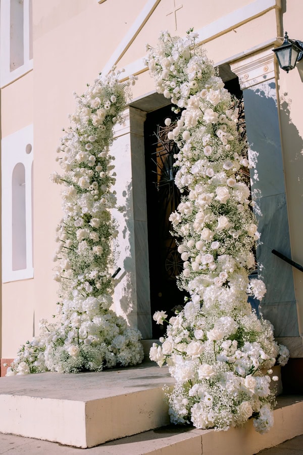 Timeless Chic Wedding White Florals Laconia