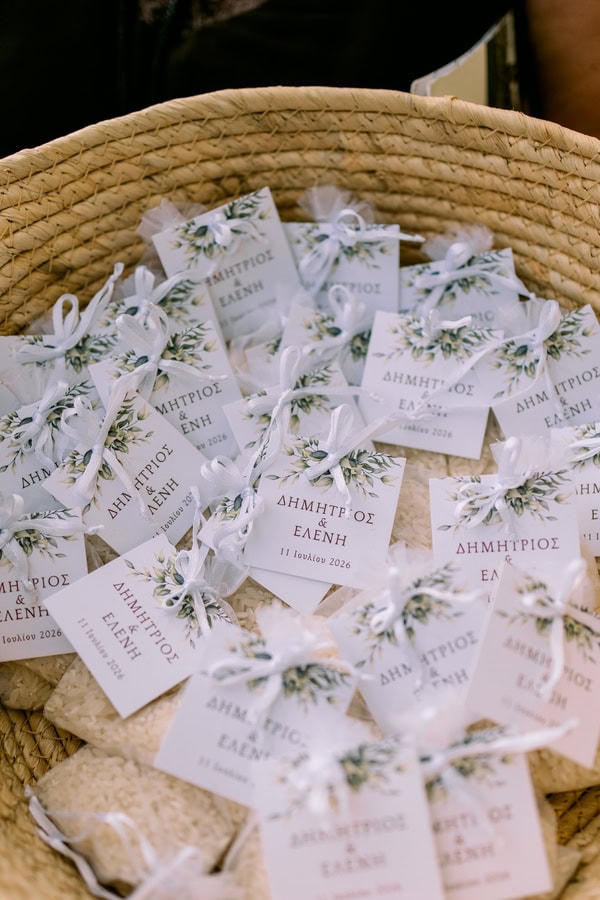 Timeless Chic Wedding White Florals Laconia