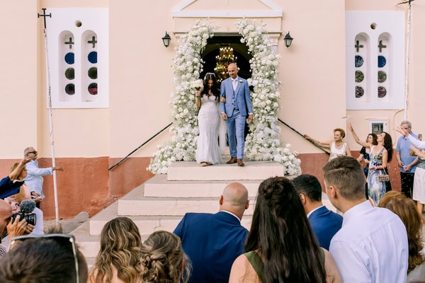 Timeless Chic Wedding White Florals Laconia