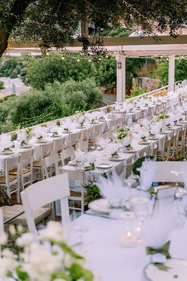 Timeless Chic Wedding White Florals Laconia