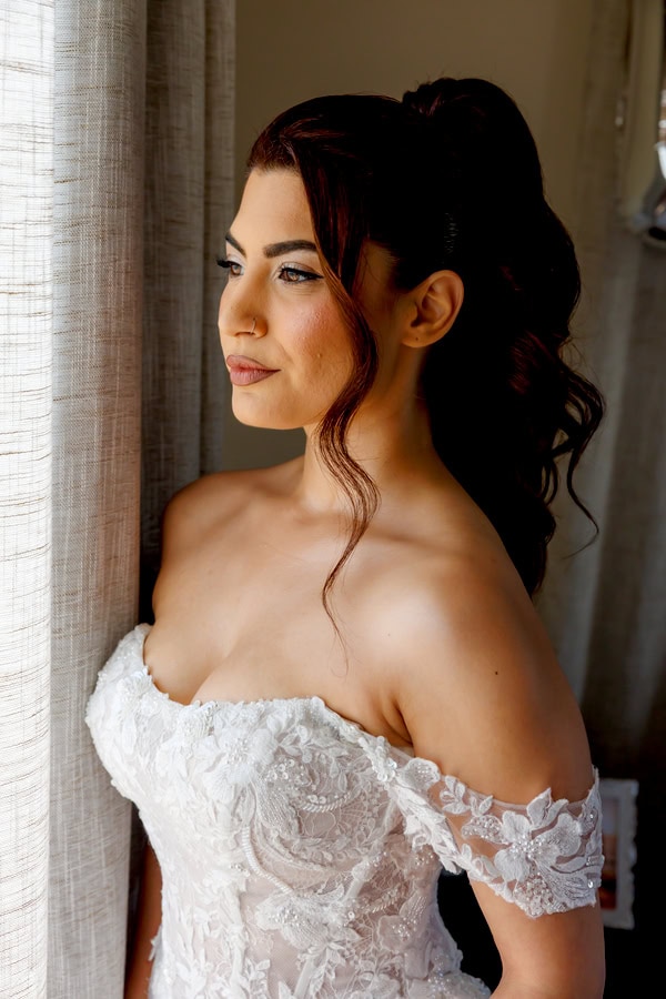 Timeless Wedding With White Roses