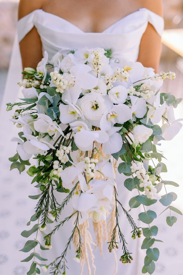 Unique Mani Wedding With Mediterranean Details And Flowers