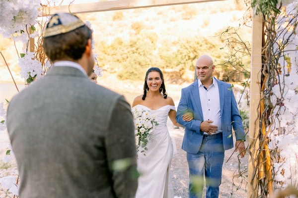 Unique Mani Wedding With Mediterranean Details And Flowers