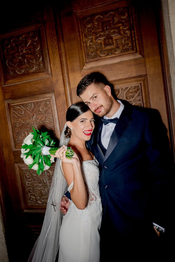 Chic Summer Wedding Kalamata White Flowers