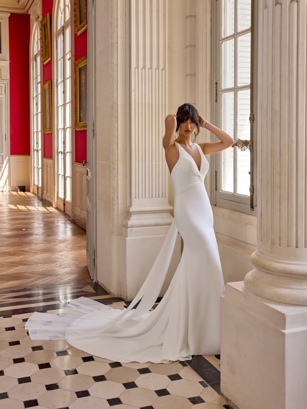 Modern Romantic Wedding Dresses Adore Justin Alexander Fall Winter
