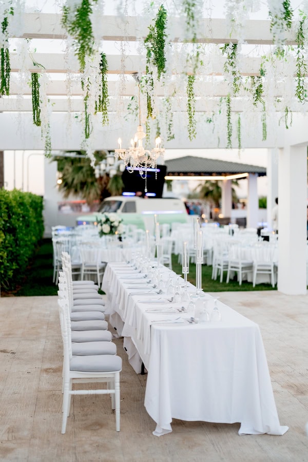 Romantic Summer Wedding White Flowers Modern Details