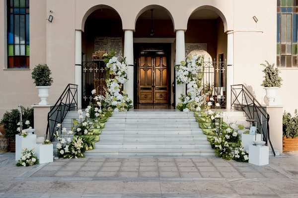 Romantic Wedding Kalamata White Flowers Chic Details