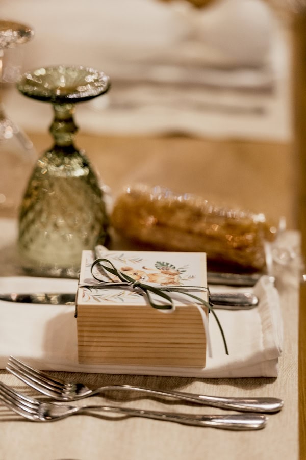 Romantic Wedding Kalamata White Flowers Chic Details