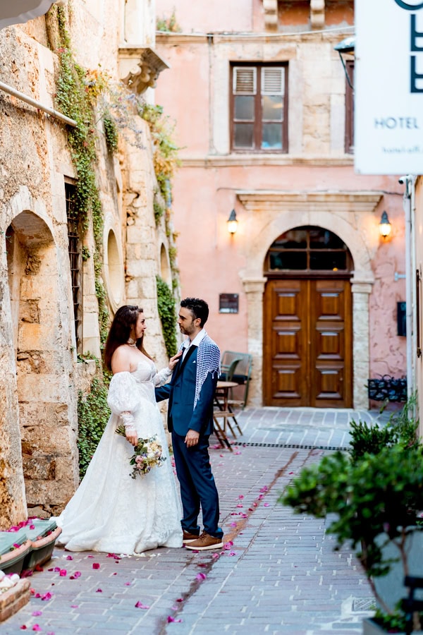 Beautiful Summer Wedding Crete Romantic Decoration