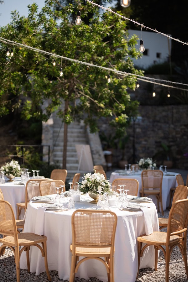 Destination Wedding Crete Minimal White Decoration
