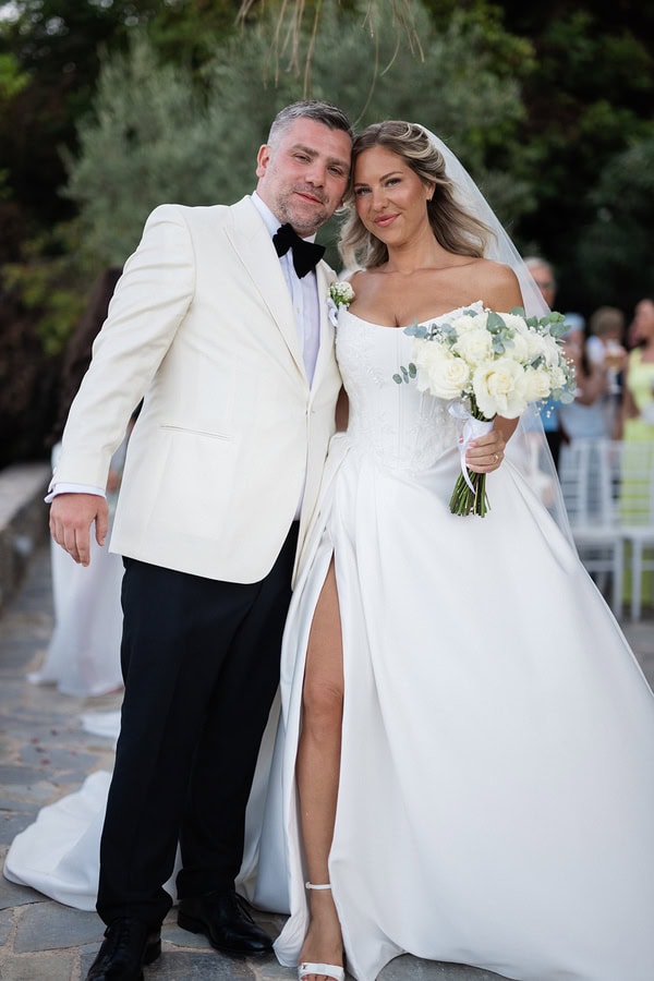 Destination Wedding Crete Minimal White Decoration