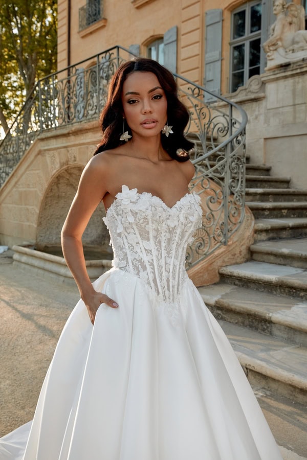 Justin Alexander Sincerity Romantic Bridal Look